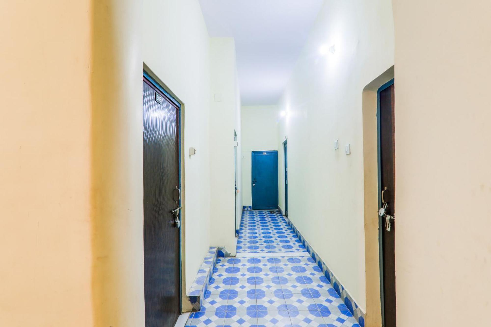 Hotel O Shree Hotel Mriduni Varanasi Exterior foto